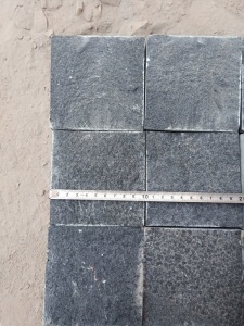 piedra de cubo dividida natural de basalto negro de zhanjiang
