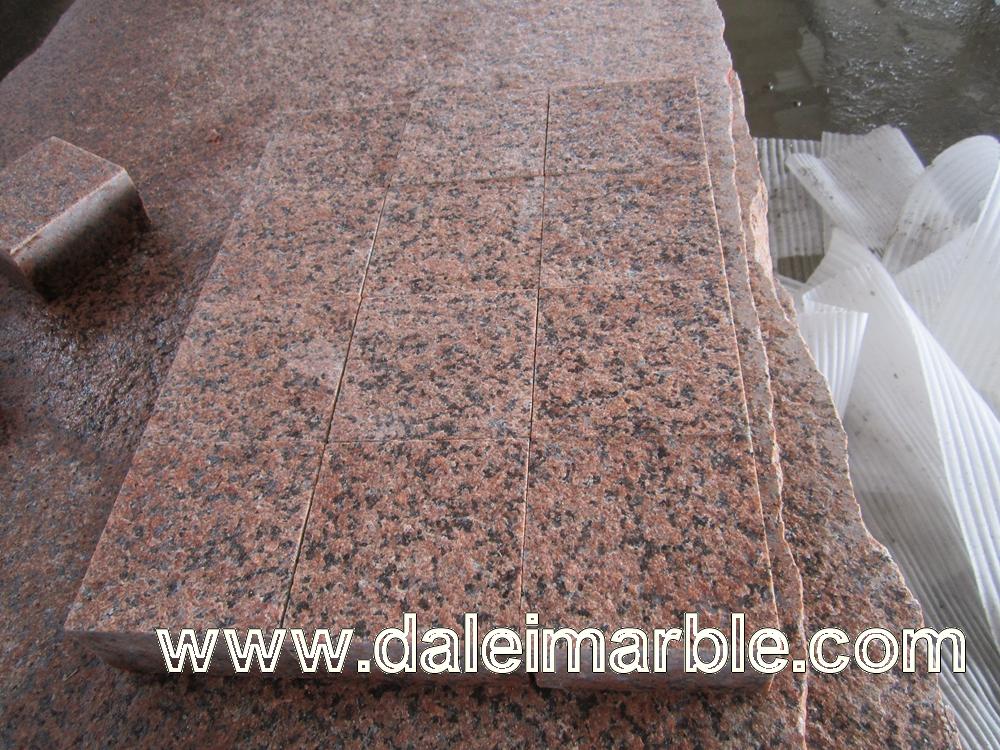 Tianshan Red Granite Cobble Stone