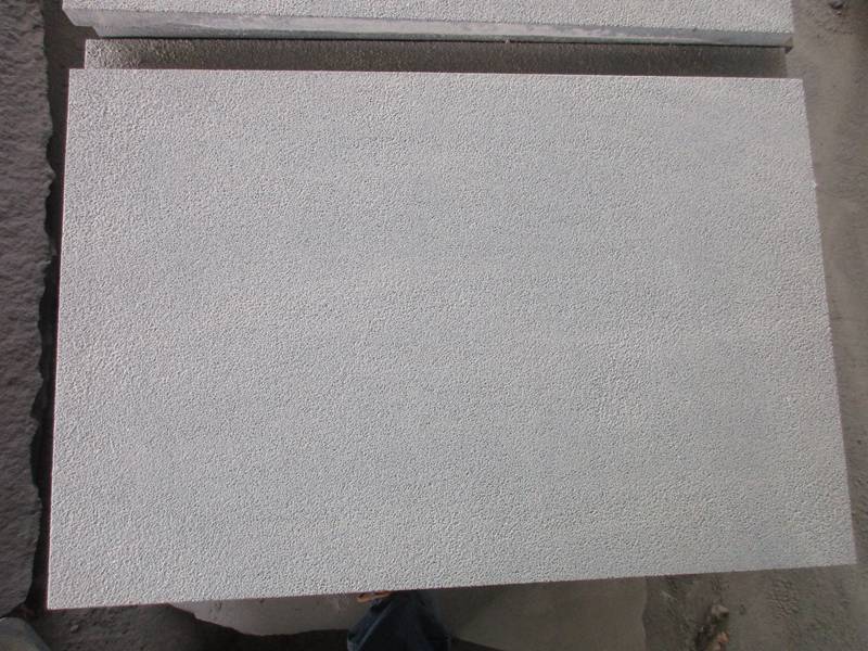 Hainan Black Basalt Rough Grinding 400# Paver Tiles