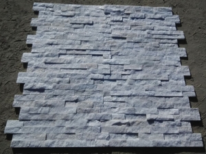 muros de piedra natural cultivada de cuarcita blanca