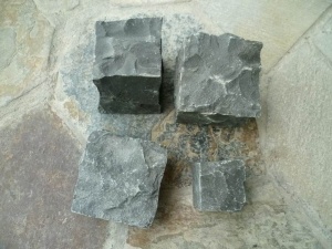 Dividir natural Zhangpu negro basalto escalonadas adoquines