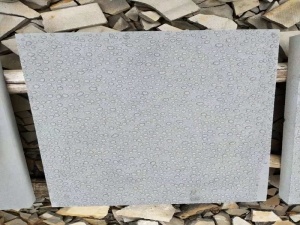 Revestimiento de pared exterior de basalto gris Hainan Baldosa de piso eficiente