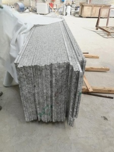 China Hubei Nuevo G602 Azulejos de losas de granito gris claro