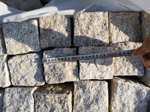 Piedra oxidada de la pavimentadora del cubo del granito del amarillo G682 de China