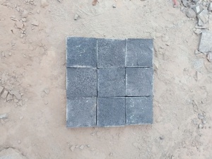 piedra de cubo dividida natural de basalto negro de zhanjiang