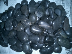 color negro piedras naturales pulidas piedras de río